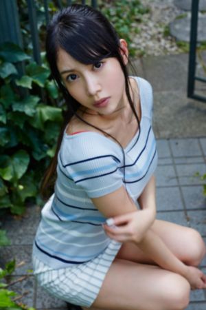 女生在床色色av_超清手机在线观看