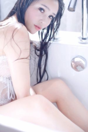 伴郎吃伴娘的豆腐视频大全_蓝光电影免费在线