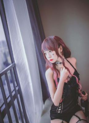 裸体丝袜护士水好多好紧_DVD高清电影在线