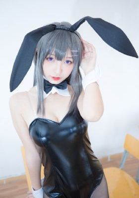 善良的新婚娇妻和老头_720免费在线播放